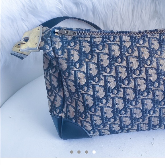 Authentic 60s Vintage Christian Dior Monogram Bag. - Picture 4 of 5